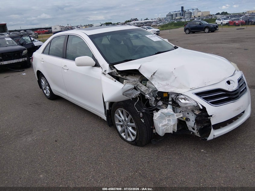 Photo of the 2010 TOYOTA CAMRY XLE V6