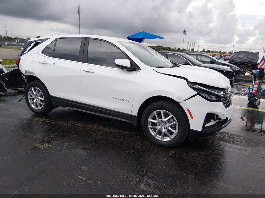 Photo of the 2023 CHEVROLET EQUINOX FWD LT