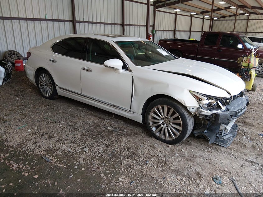 Photo of the 2013 LEXUS LS 460