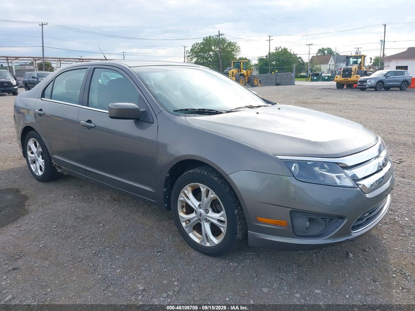 Photo of the 2012 FORD FUSION SE