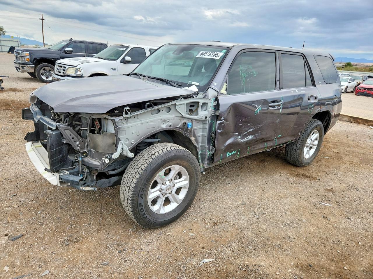 Photo of the 2023 TOYOTA 4RUNNER SR5 PREMIUM