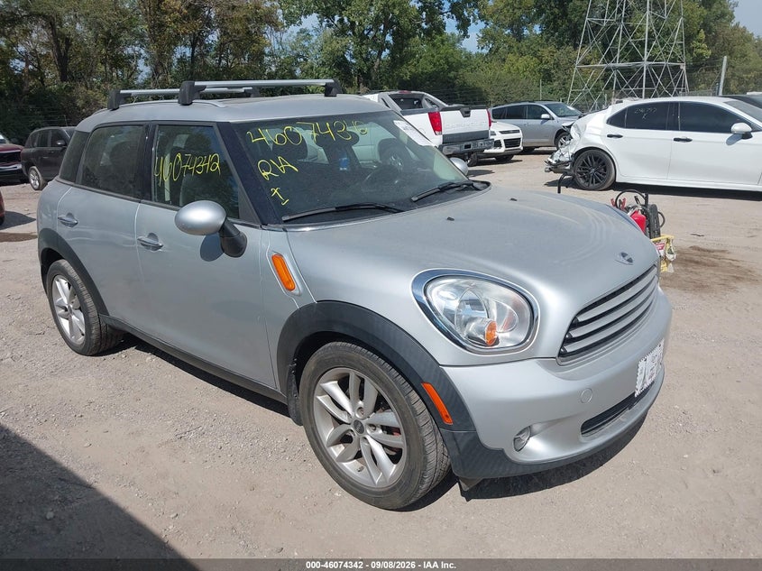 Photo of the 2012 MINI COOPER COUNTRYMAN
