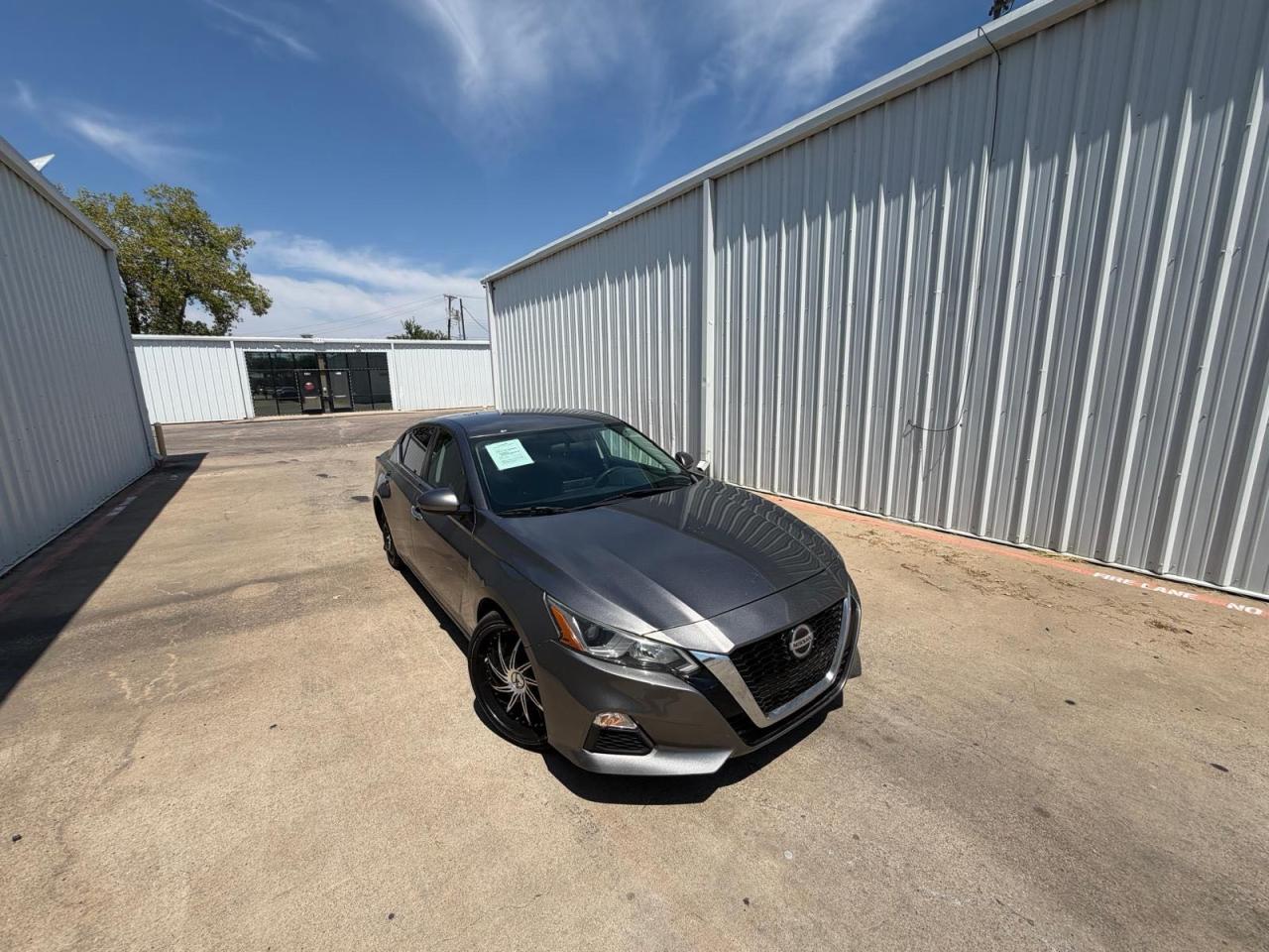 Photo of the 2020 NISSAN ALTIMA S