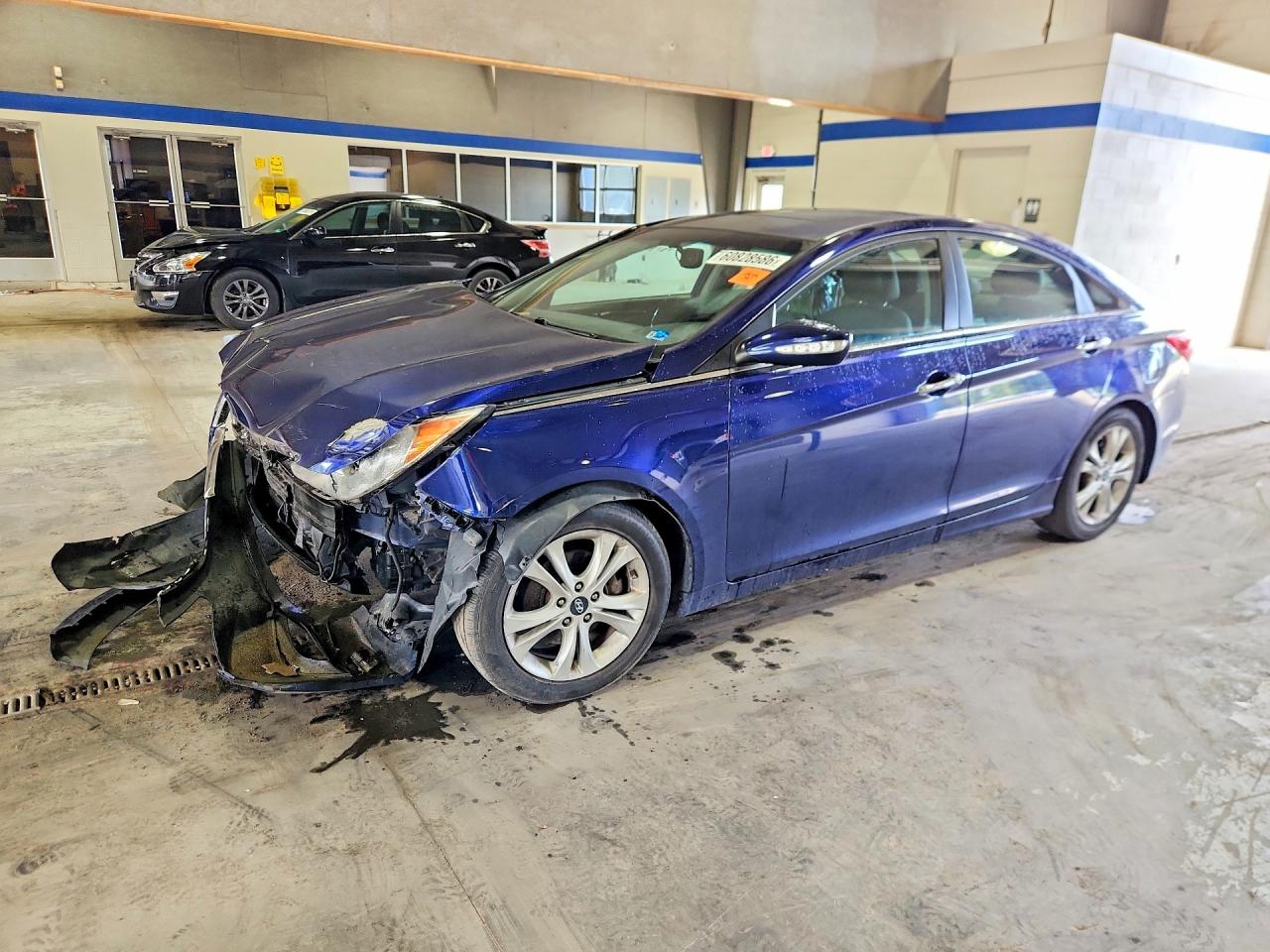 Photo of the 2011 HYUNDAI SONATA LIMITED