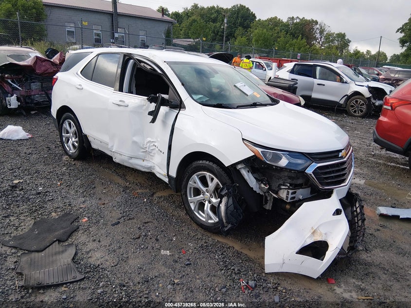Photo of the 2018 CHEVROLET EQUINOX LT