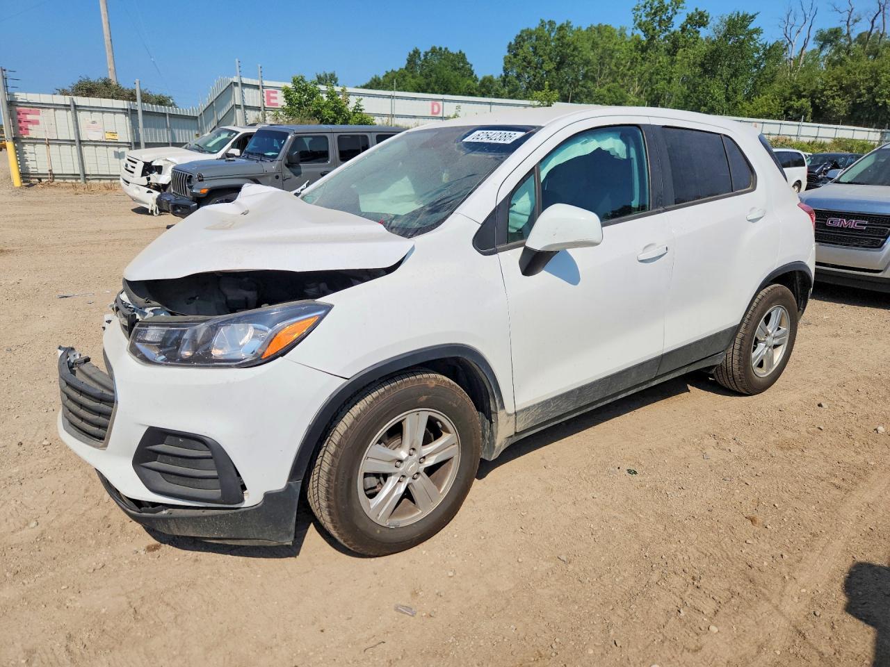 Photo of the 2019 CHEVROLET TRAX LS