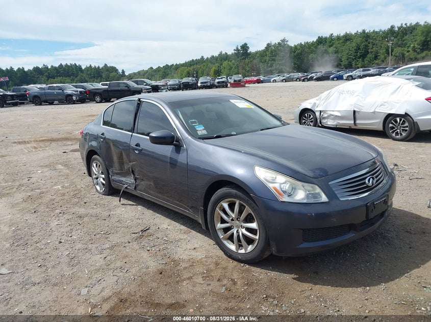 Photo of the 2009 INFINITI G37X
