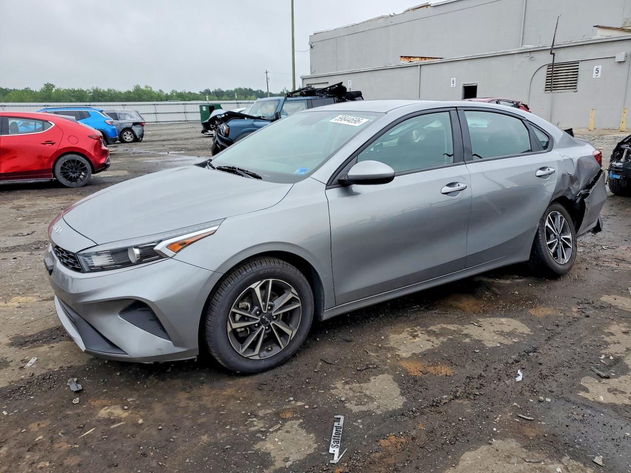 Photo of the 2024 KIA FORTE LXS