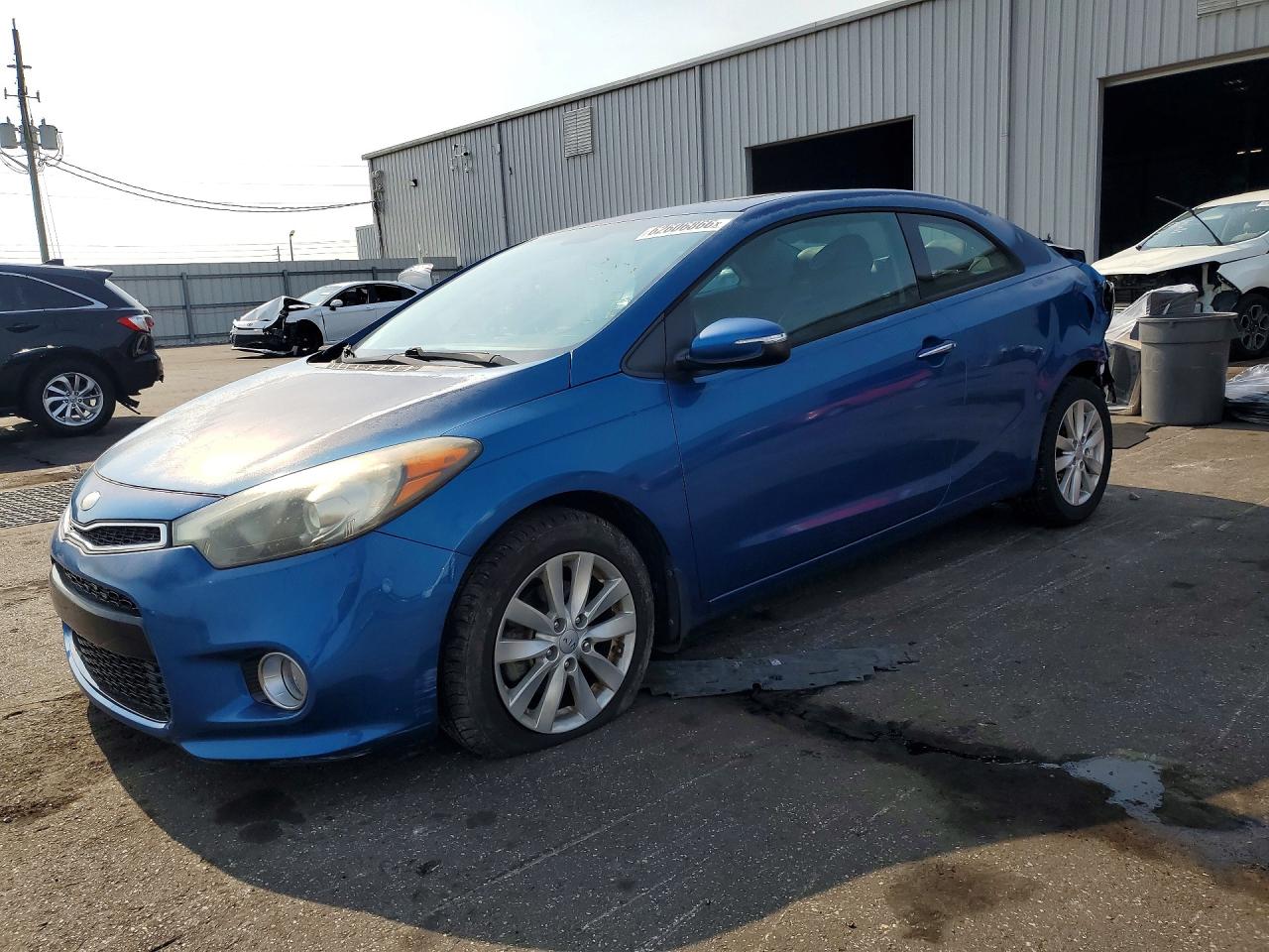 Photo of the 2014 KIA FORTE KOUP EX