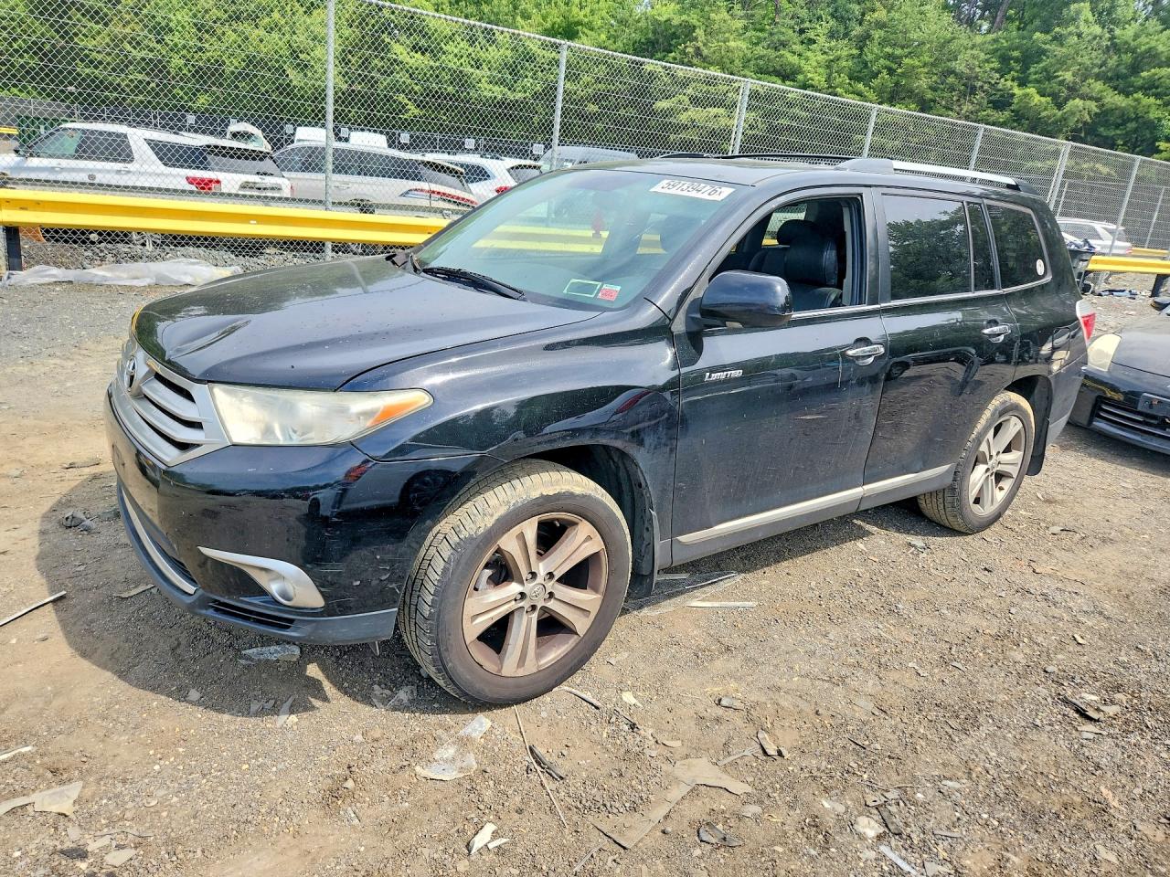 Photo of the 2011 TOYOTA HIGHLANDER LIMITED