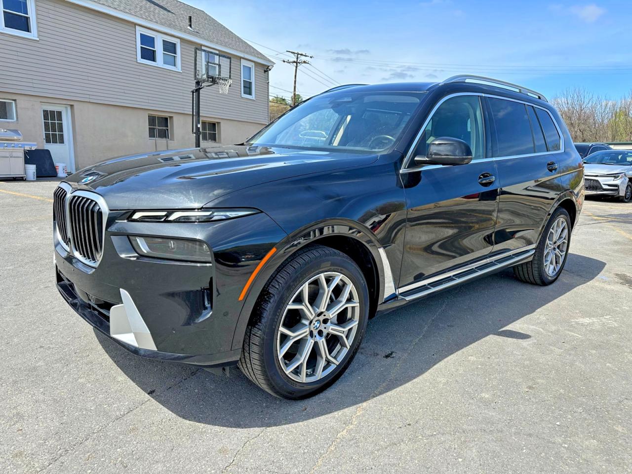Photo of the 2025 BMW X7 XDRIVE40I