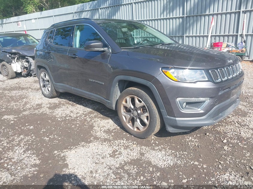 Photo of the 2019 JEEP COMPASS LIMITED FWD