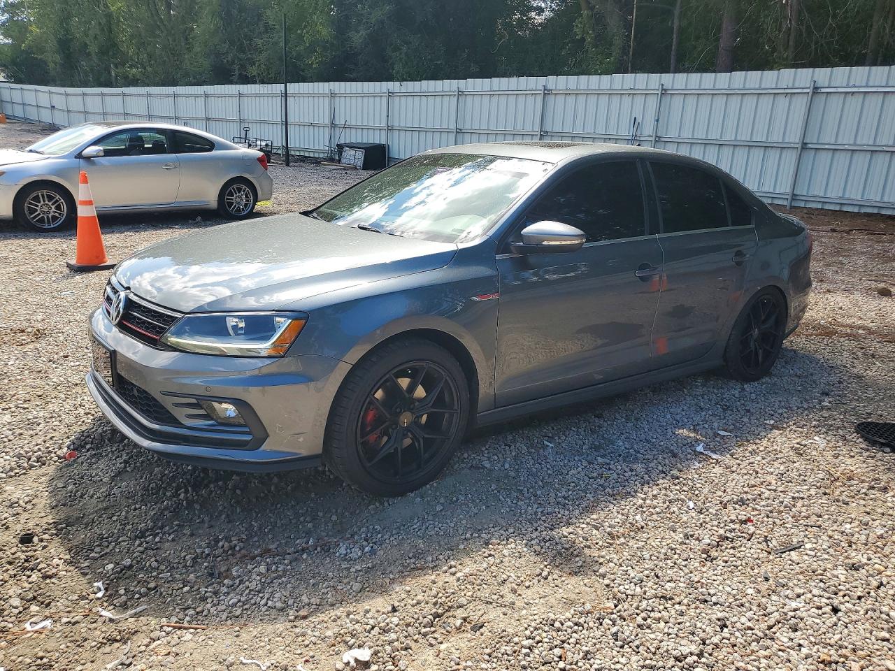 Photo of the 2018 VOLKSWAGEN JETTA GLI