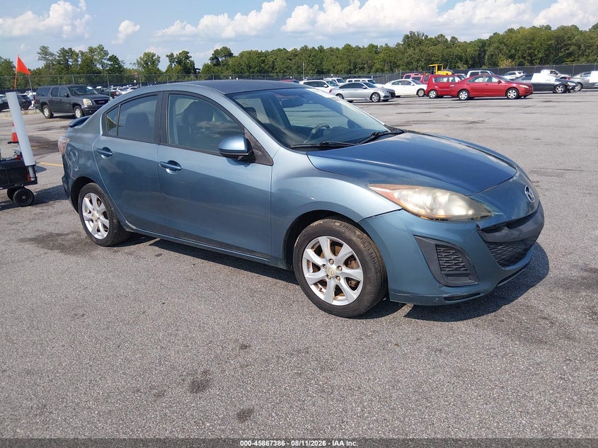 Photo of the 2011 MAZDA MAZDA3