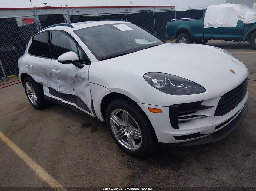 Photo of the 2021 PORSCHE MACAN