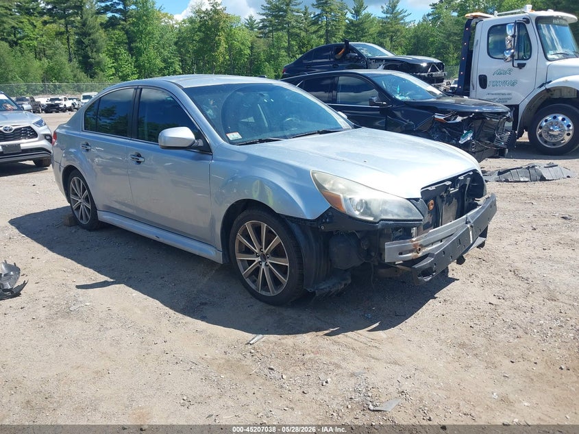 Photo of the 2014 SUBARU LEGACY 2.5 I SPORT