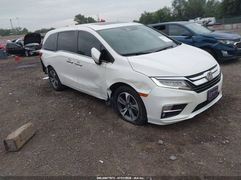 Photo of the 2018 HONDA ODYSSEY TOURING