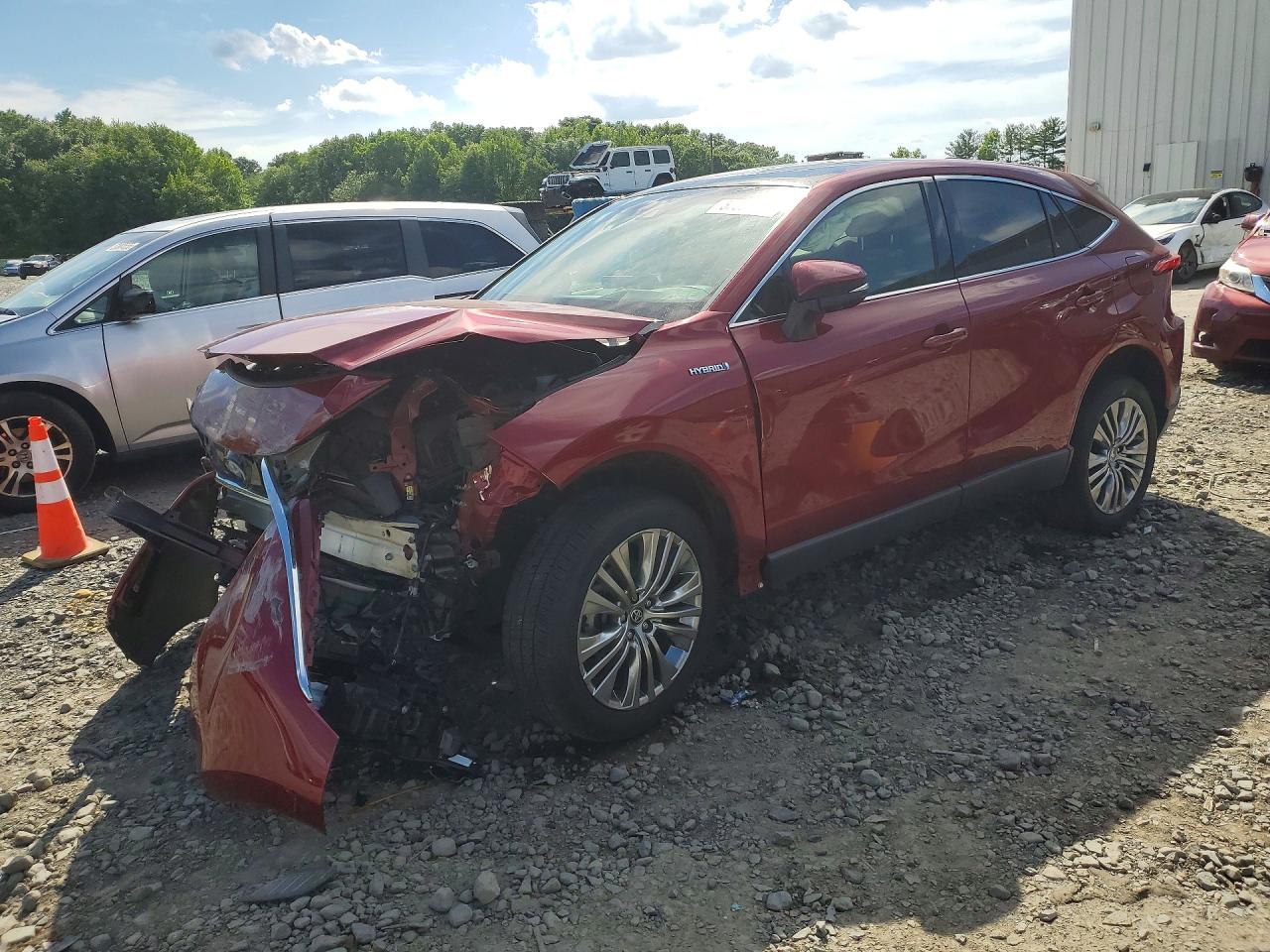 Photo of the 2021 TOYOTA VENZA LIMITED