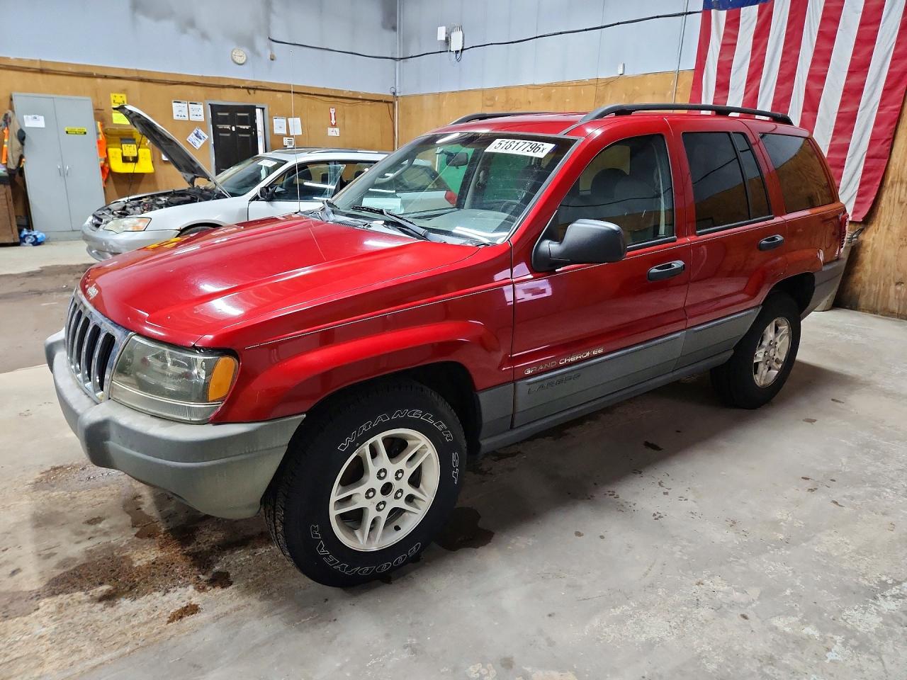 Photo of the 2002 JEEP GRAND CHEROKEE LAREDO