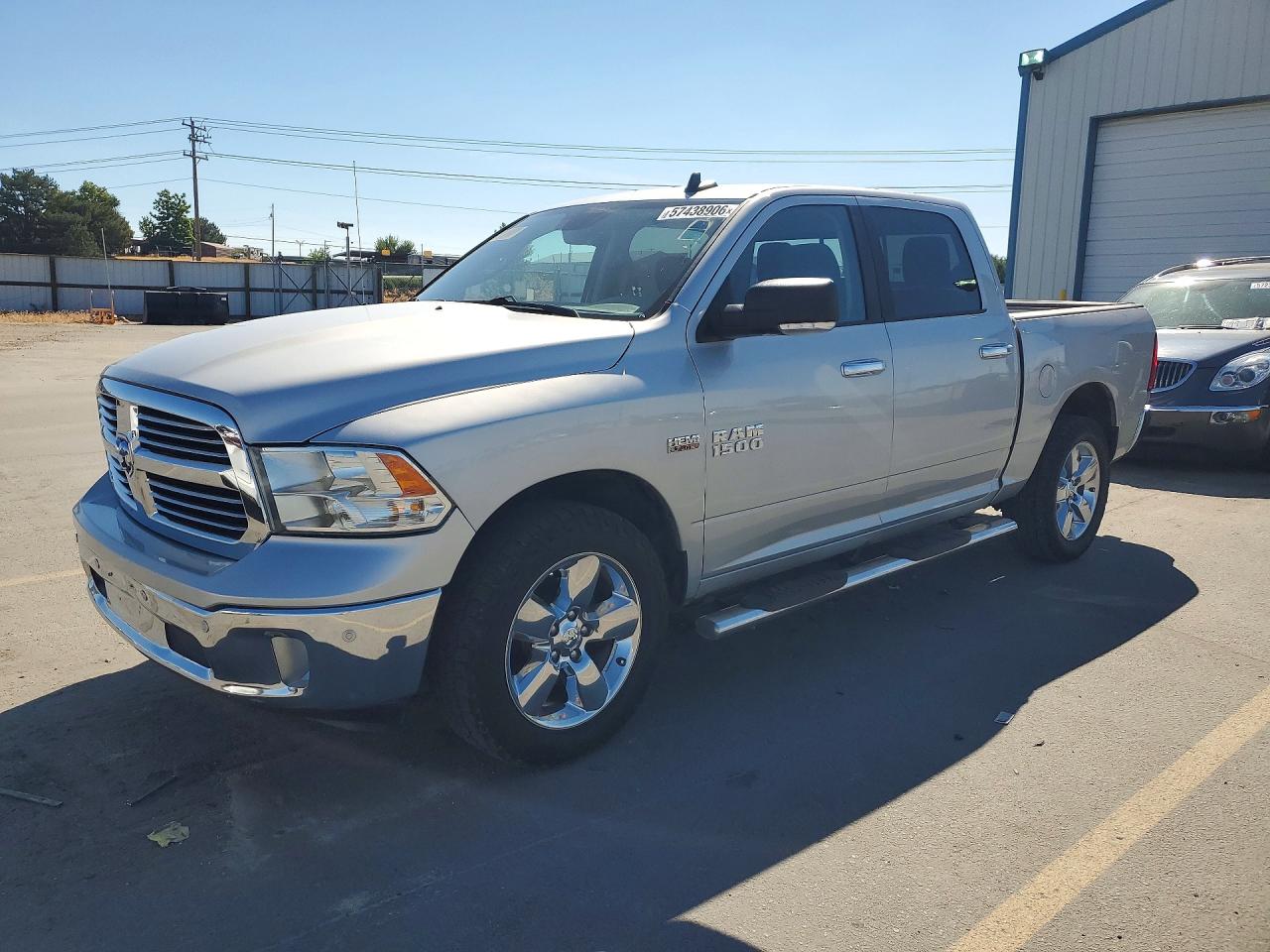 Photo of the 2017 RAM 1500 SLT