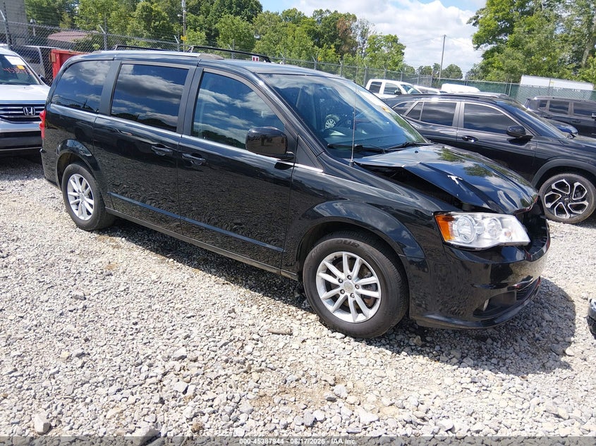 Photo of the 2018 DODGE GRAND CARAVAN SXT