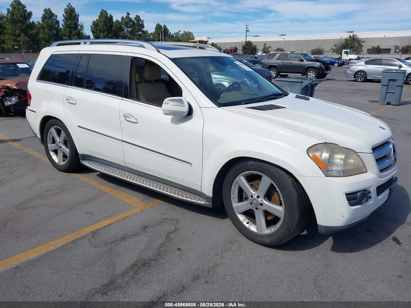 Photo of the 2009 MERCEDES-BENZ GL 450 4MATIC