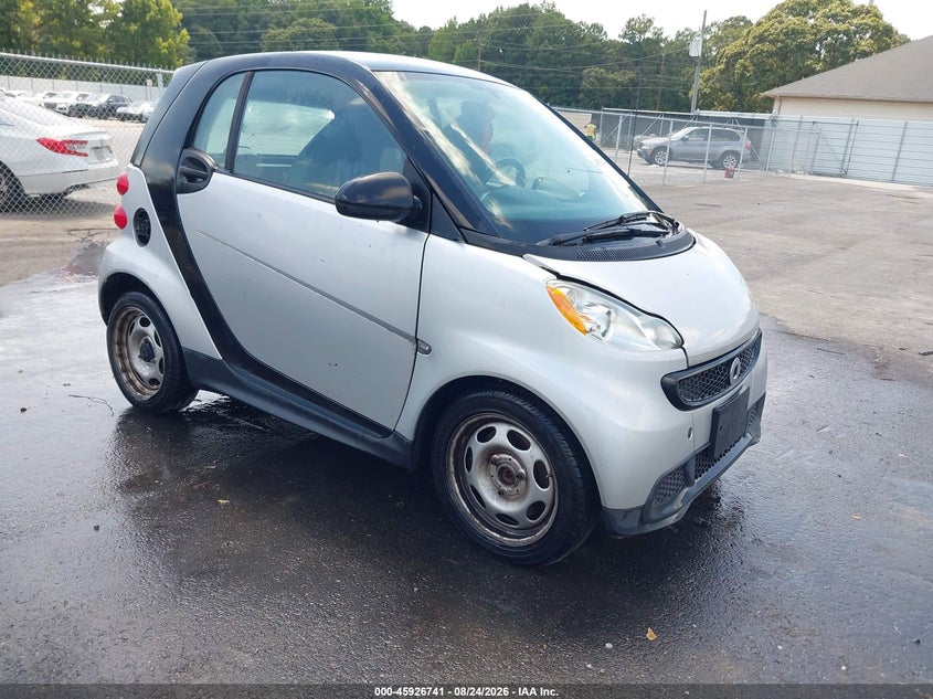 Photo of the 2013 SMART FORTWO PURE
