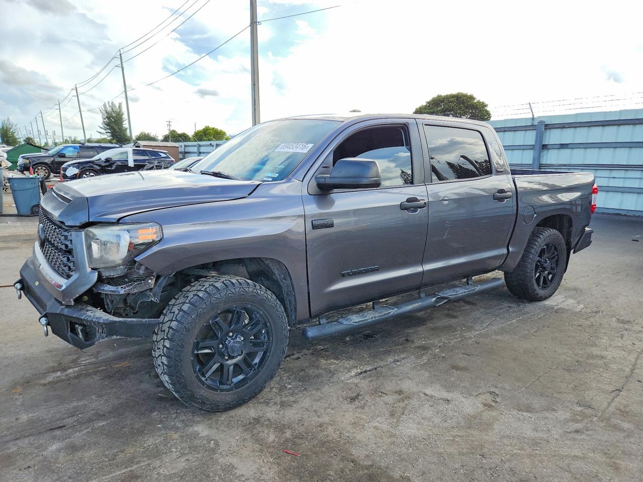 Photo of the 2021 TOYOTA TUNDRA CREWMAX SR5
