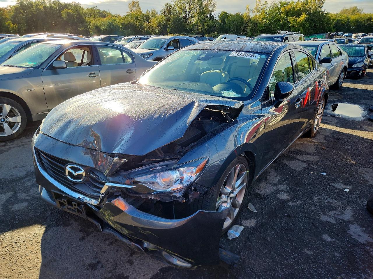 Photo of the 2014 MAZDA 6 GRAND TOURING