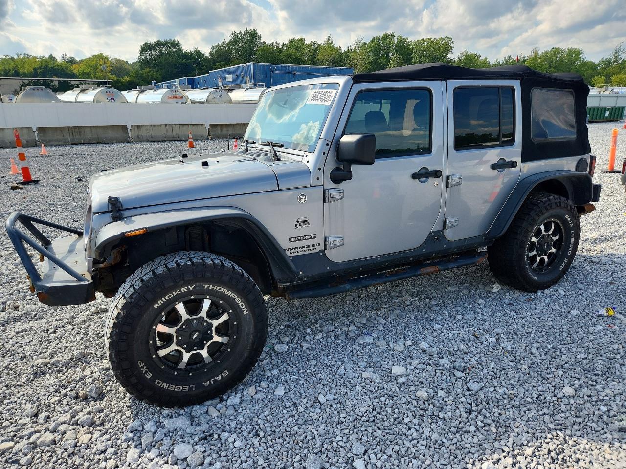 Photo of the 2014 JEEP WRANGLER UNLIMITED SPORT