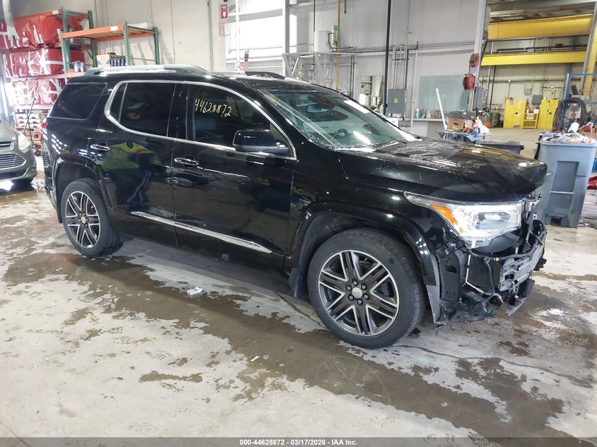 Photo of the 2019 GMC ACADIA DENALI