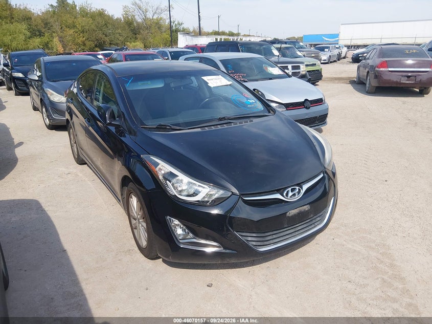 Photo of the 2014 HYUNDAI ELANTRA SE