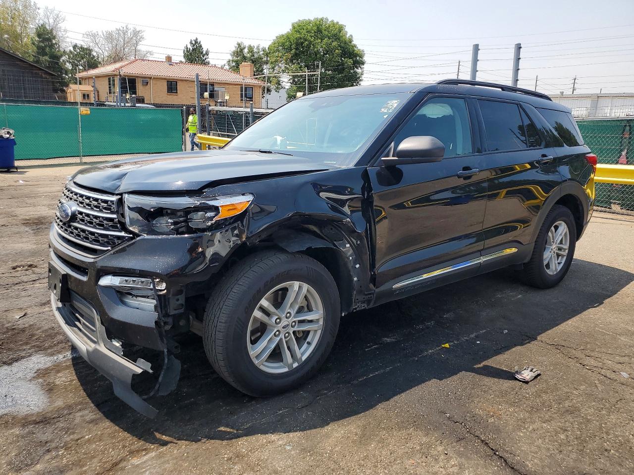 Photo of the 2023 FORD EXPLORER XLT