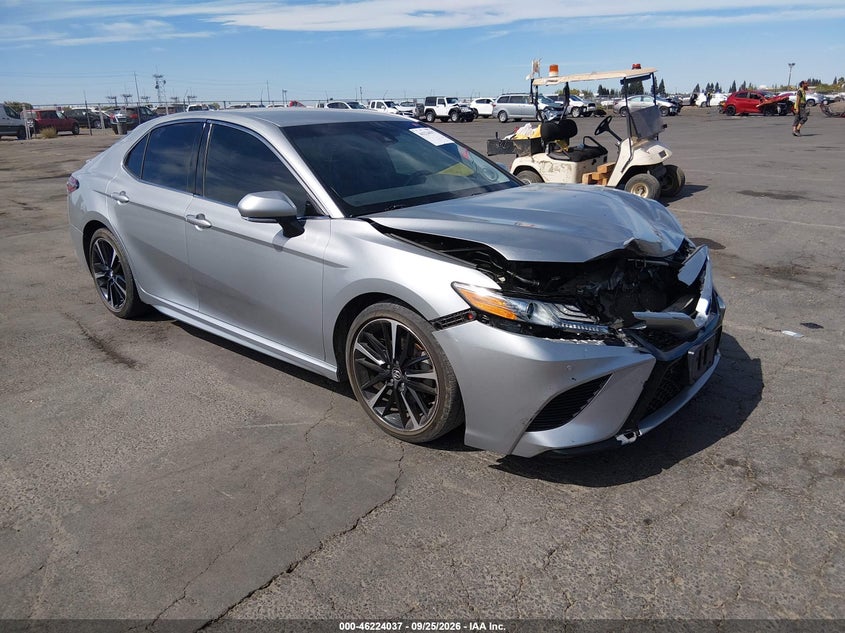 Photo of the 2018 TOYOTA CAMRY XSE
