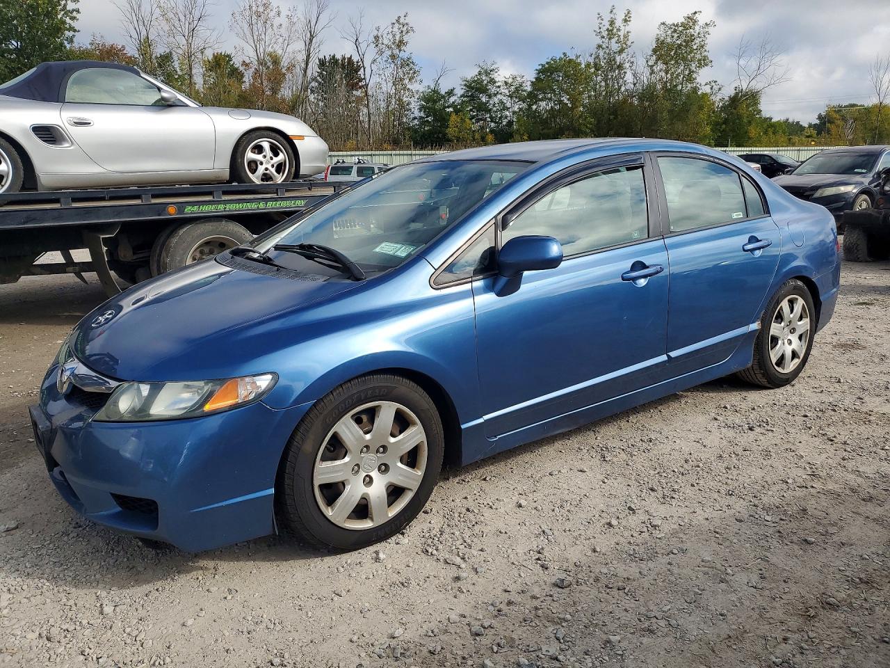 Photo of the 2011 HONDA CIVIC LX