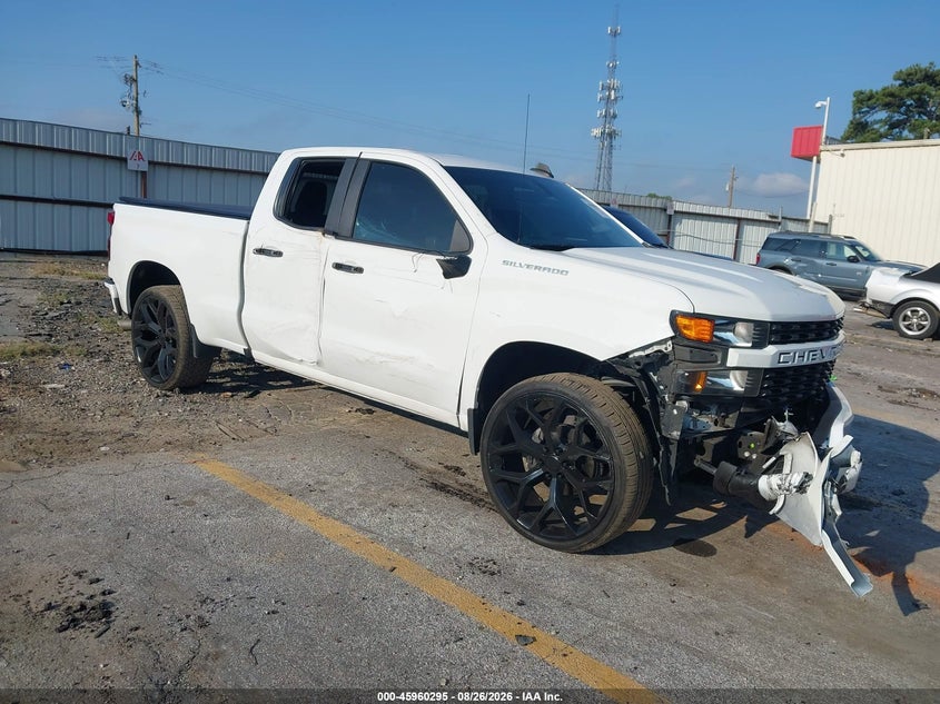 Photo of the 2019 CHEVROLET SILVERADO 1500 CUSTOM