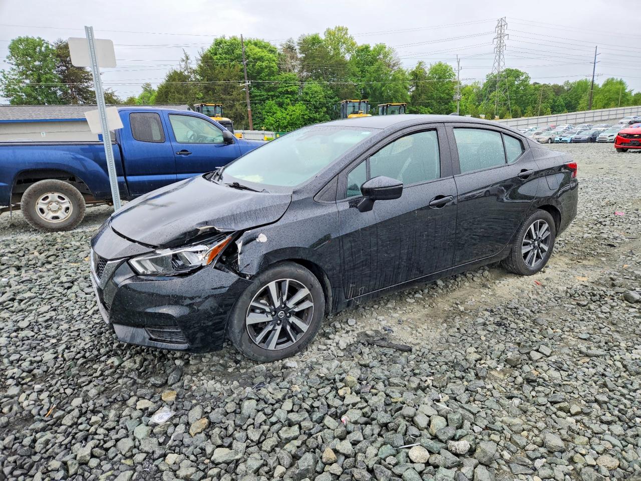 Photo of the 2021 NISSAN VERSA SV