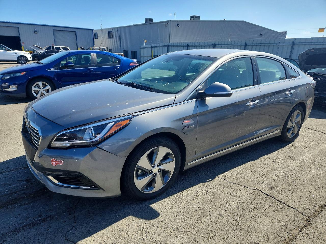 Photo of the 2017 HYUNDAI SONATA PLUG-IN HYBRID LIMITED