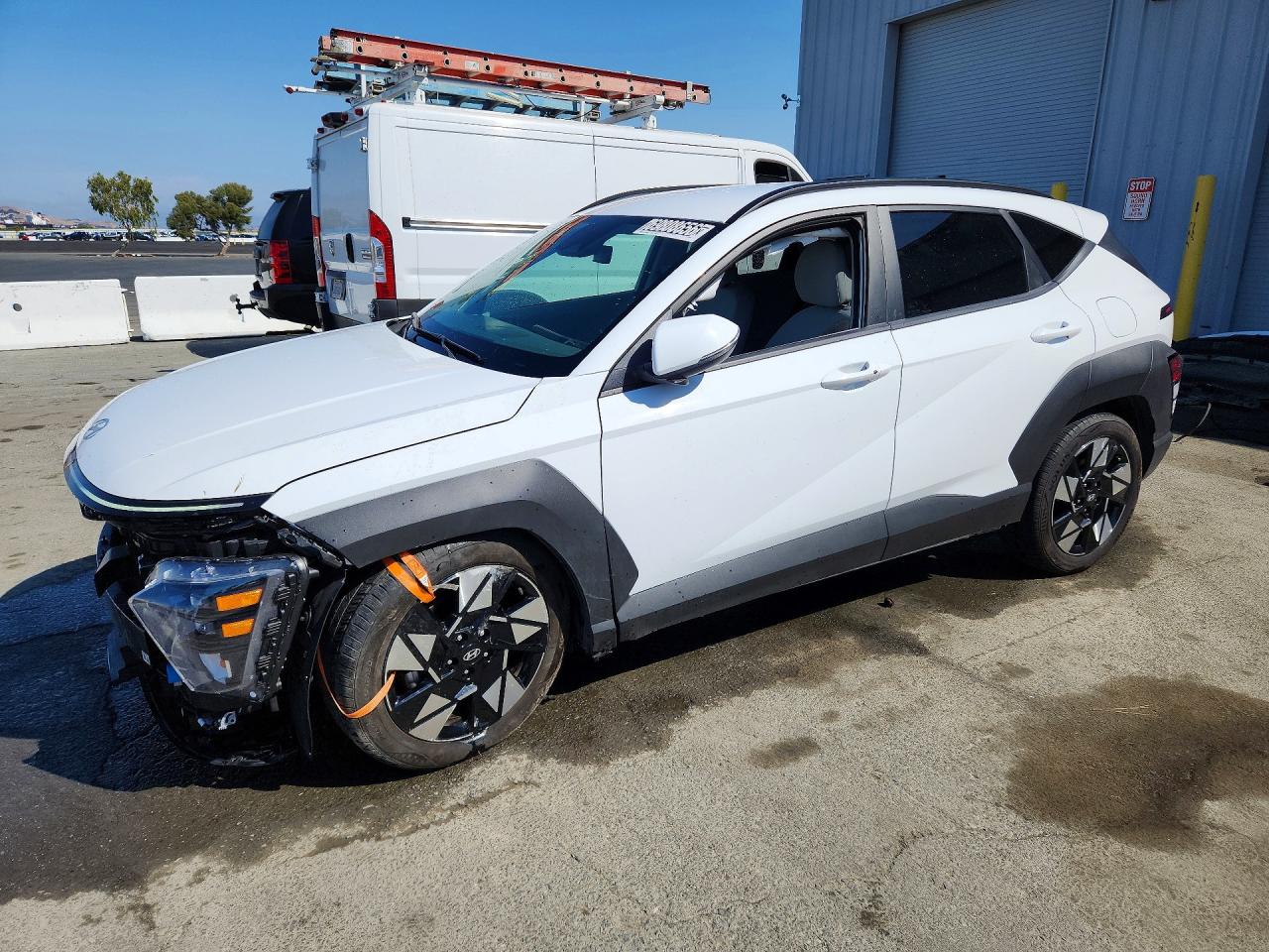 Photo of the 2025 HYUNDAI KONA SEL