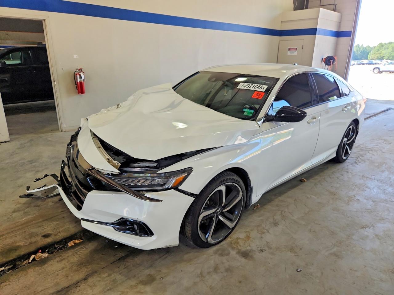 Photo of the 2021 HONDA ACCORD SPORT