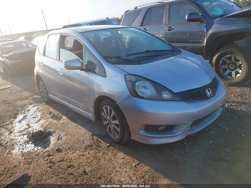 Photo of the 2013 HONDA FIT SPORT