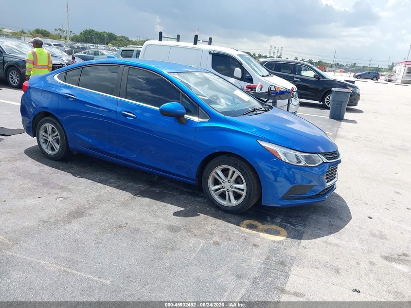 Photo of the 2017 CHEVROLET CRUZE LT AUTO