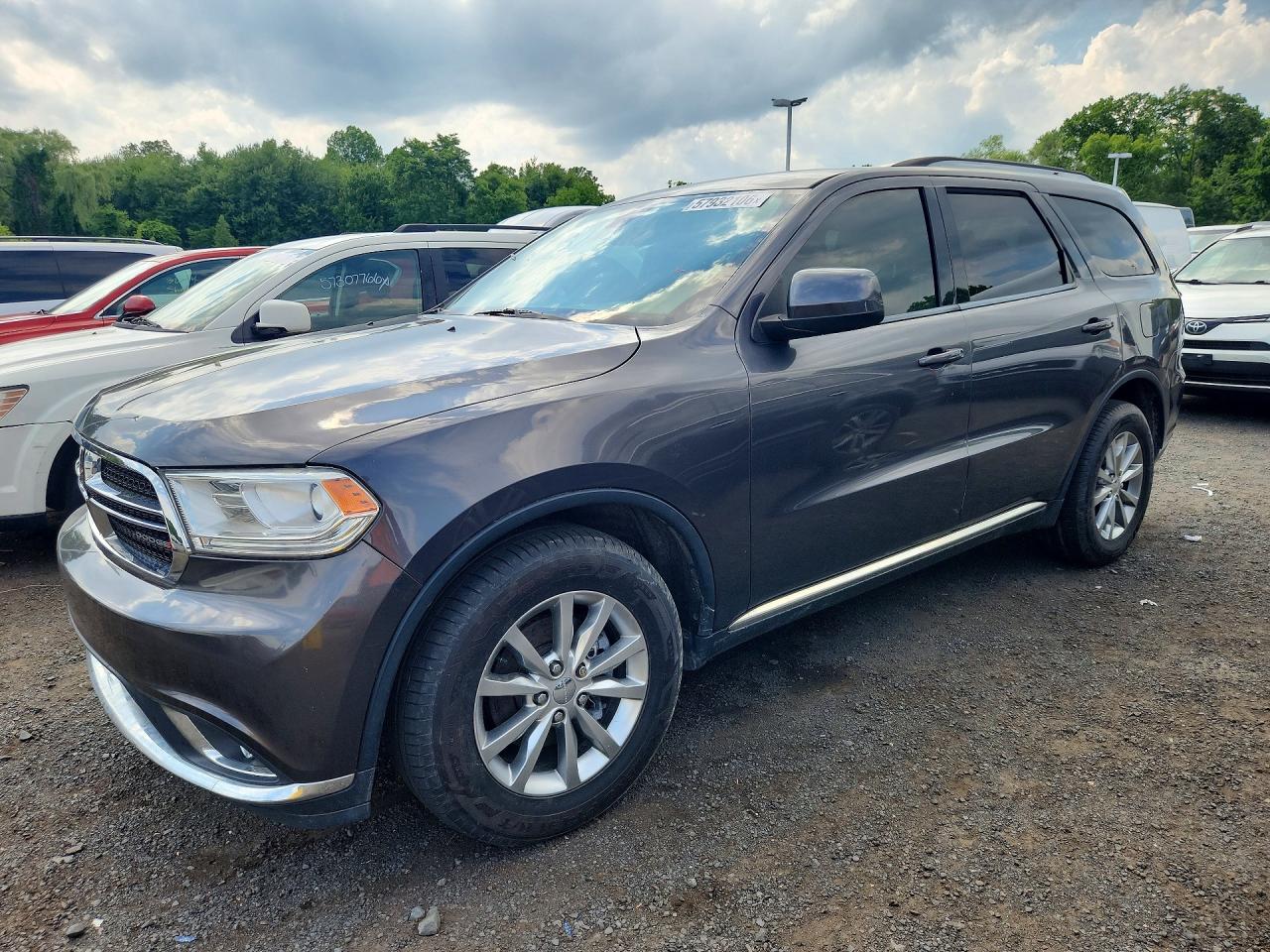 Photo of the 2018 DODGE DURANGO SXT