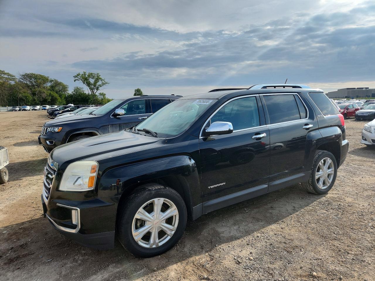 Photo of the 2017 GMC TERRAIN SLT
