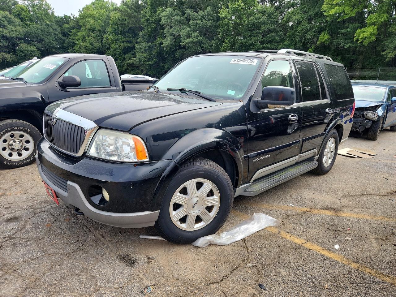 Photo of the 2004 LINCOLN NAVIGATOR