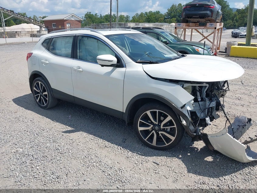 Photo of the 2019 NISSAN ROGUE SPORT SL