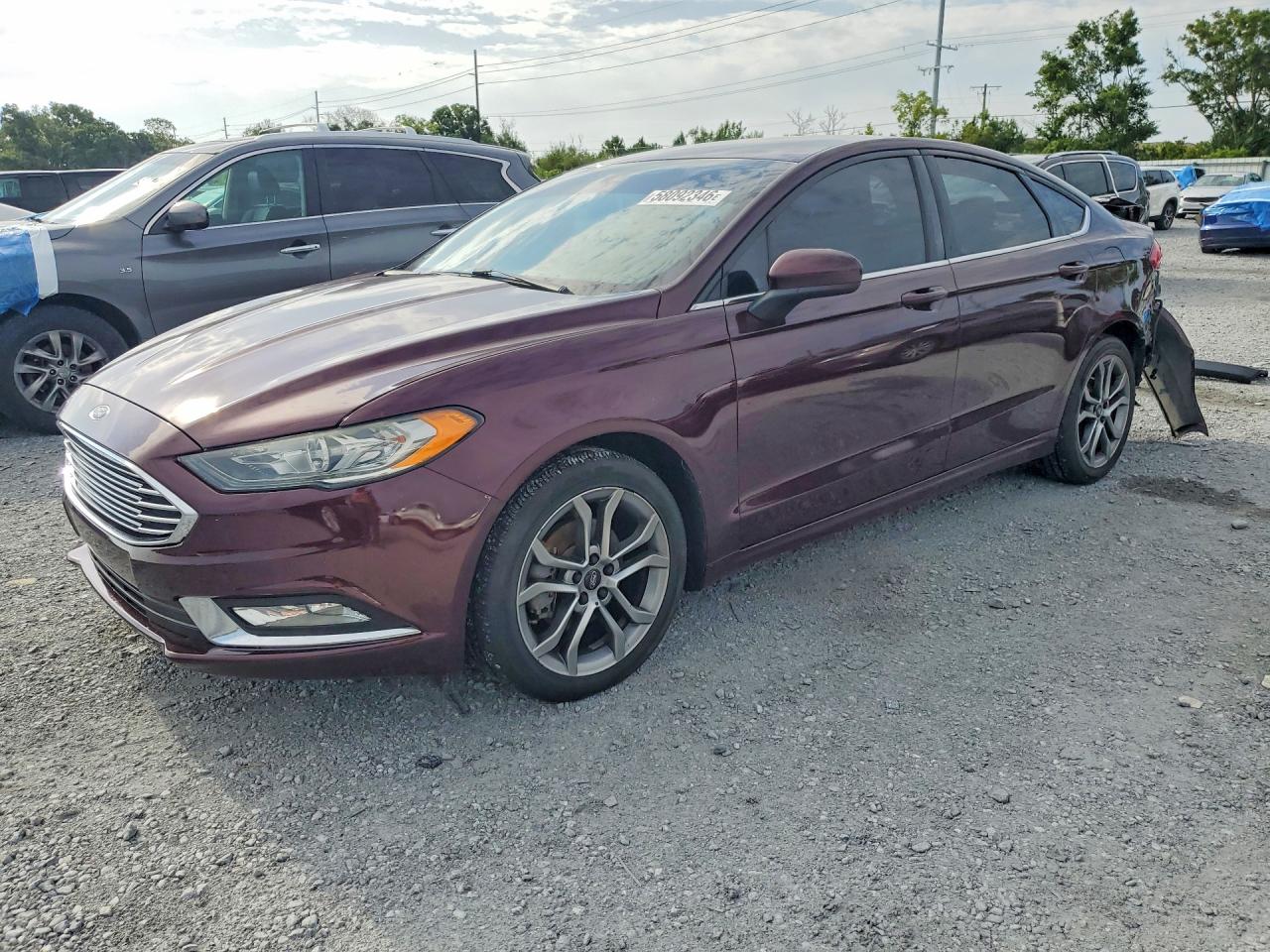 Photo of the 2017 FORD FUSION SE