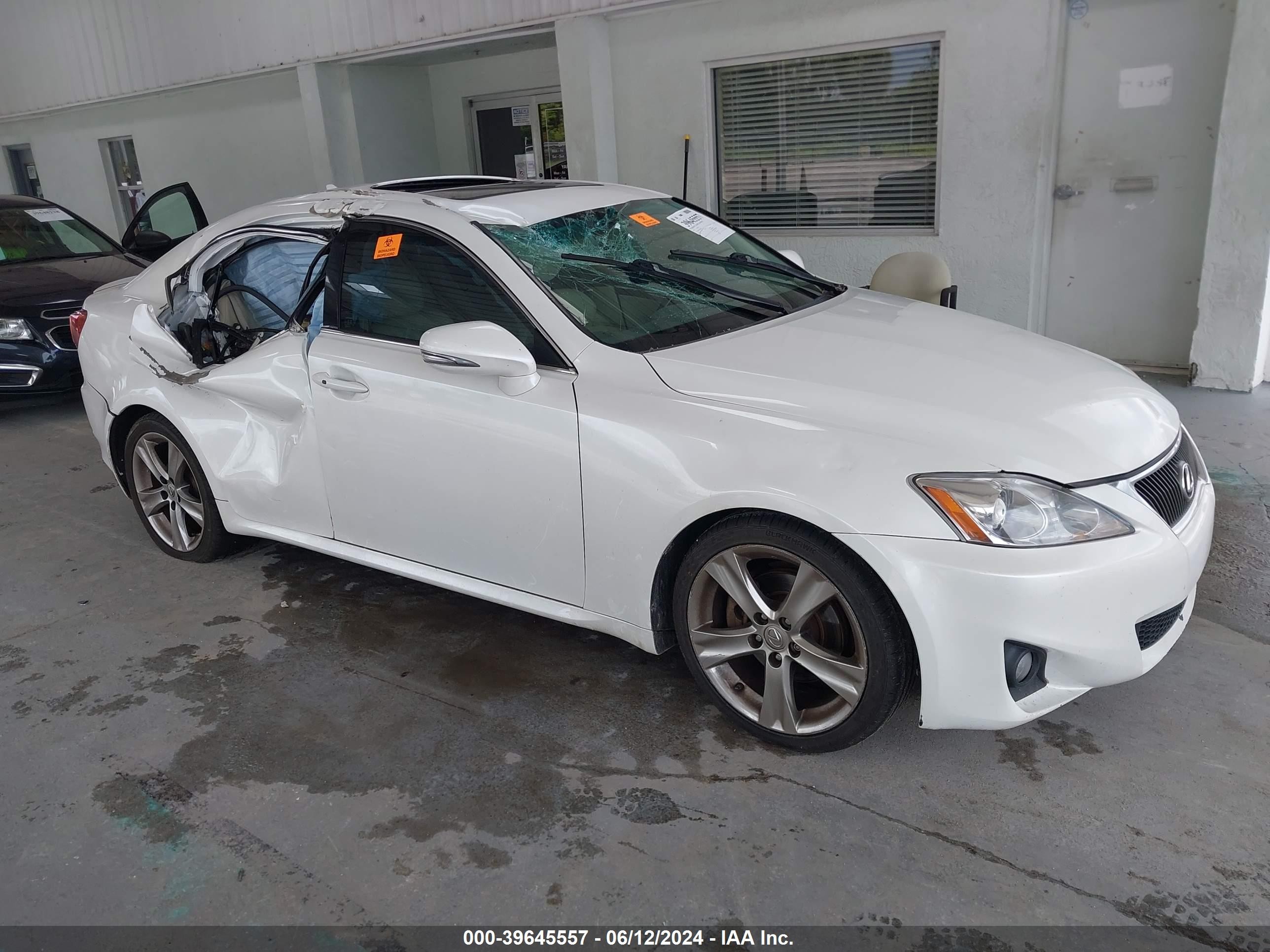 Photo of the 2011 LEXUS IS 250