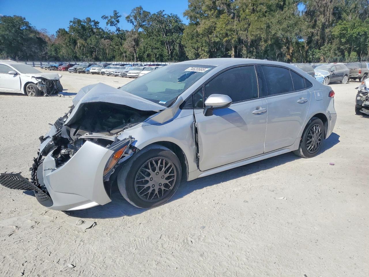 Photo of the 2020 TOYOTA COROLLA LE