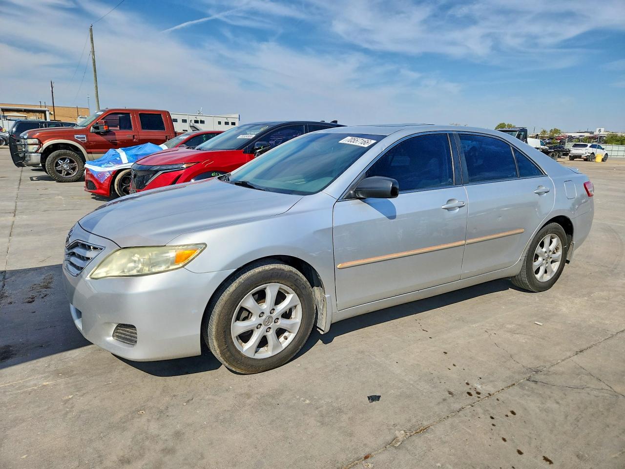 Photo of the 2011 TOYOTA CAMRY LE